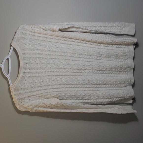 Womens Sweater Bundle - Picture 3 of 15